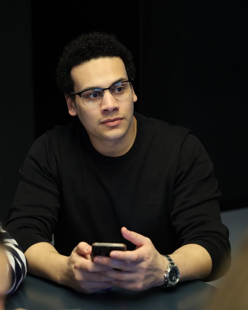 Sakr at a meeting